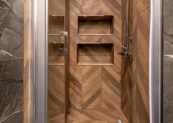 Stone Just A 3min Walk From The Clock Tower Esmirna